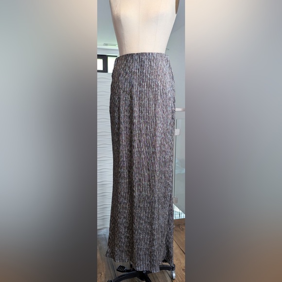 BCBG silver brown long pull on skirt size Med - Picture 2 of 8